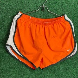 Nike shorts size large